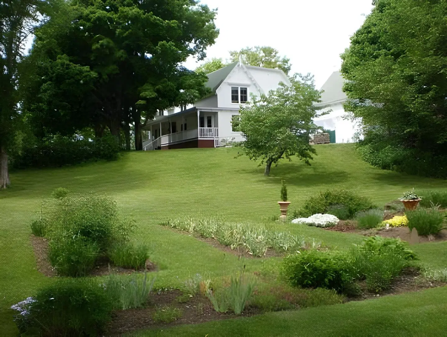 Gillespie House Inn Garten