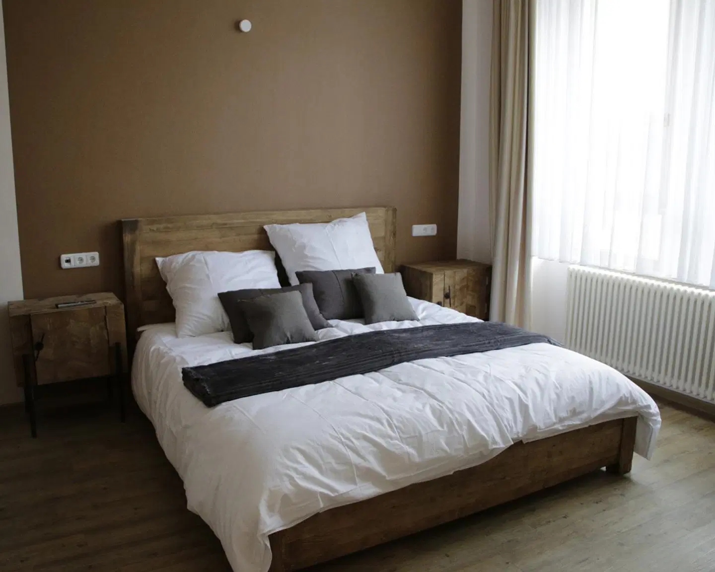 Z&B Hotel ROOM_EXAMPLE