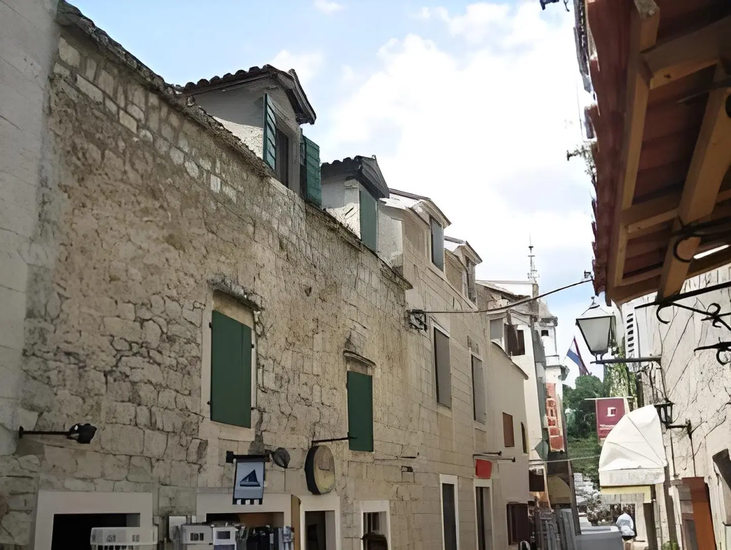 House Ivancic EXTERIOR