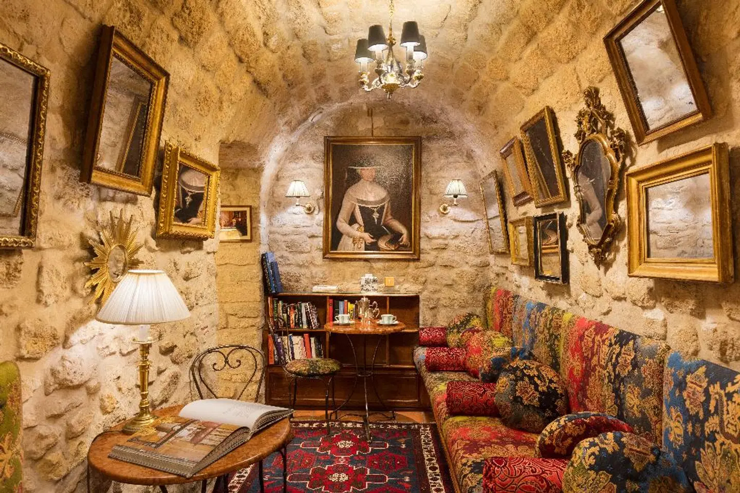 Duc De St-Simon LOUNGE_LOBBY