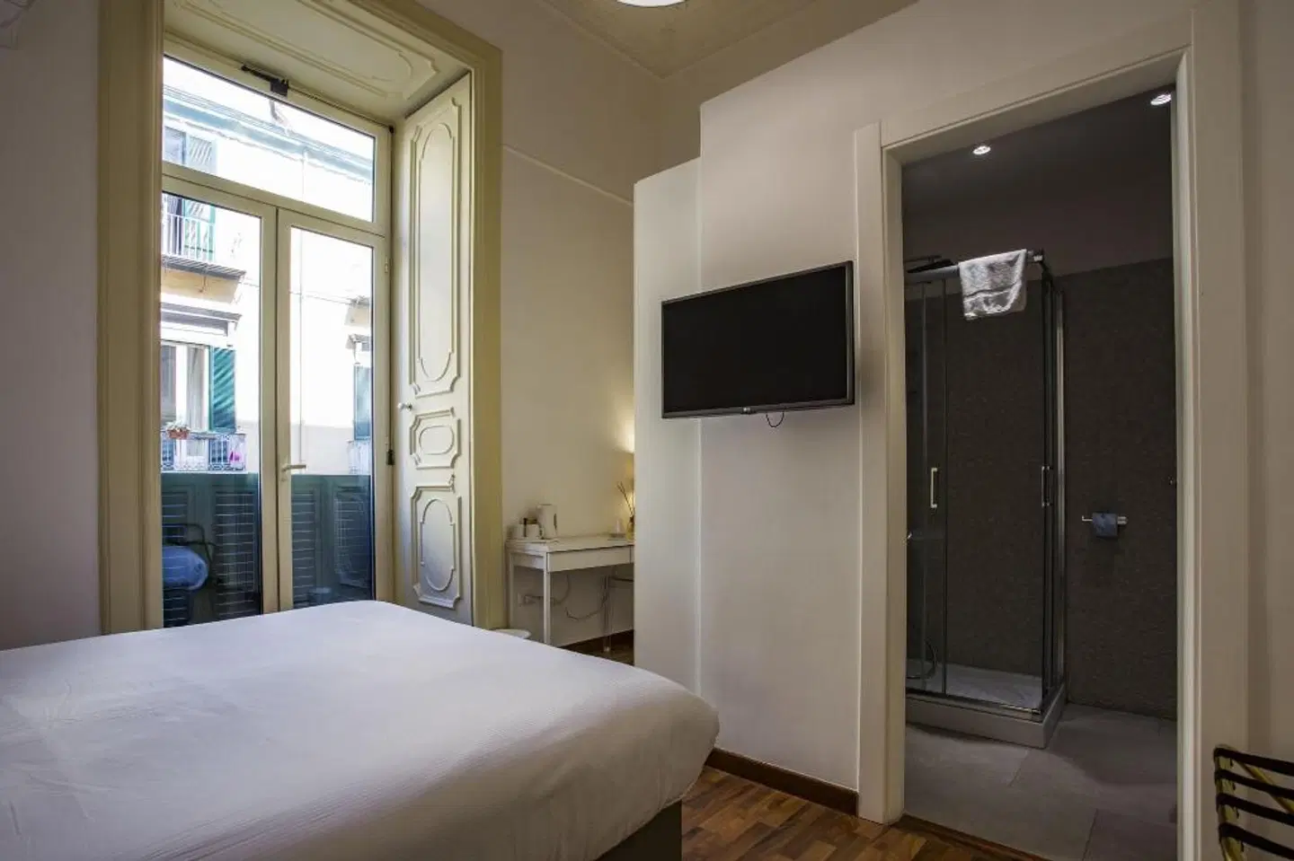 NapoliClass B&B ROOM_EXAMPLE