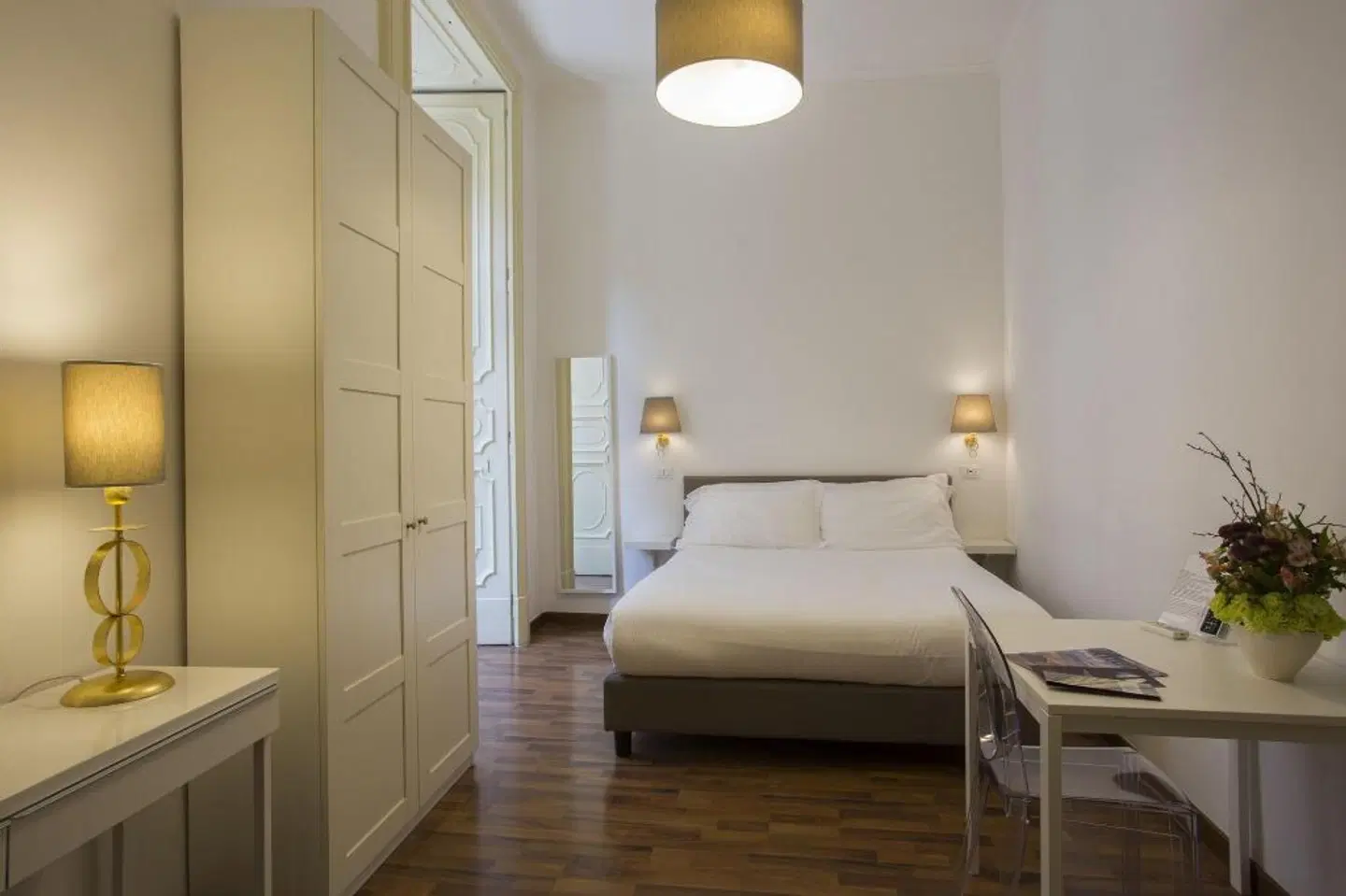 NapoliClass B&B ROOM_EXAMPLE