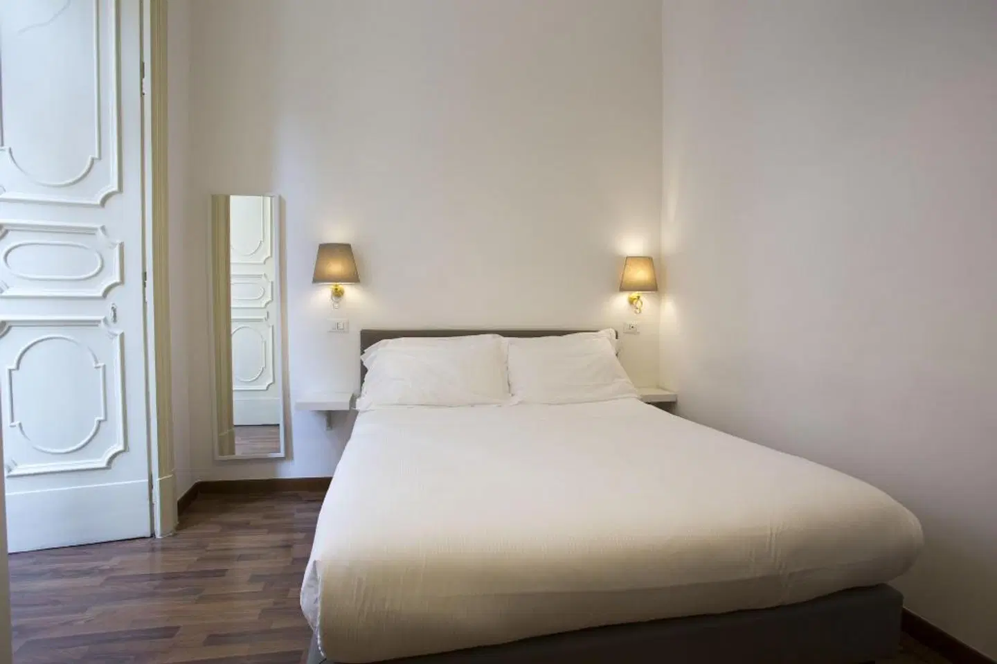 NapoliClass B&B ROOM_EXAMPLE