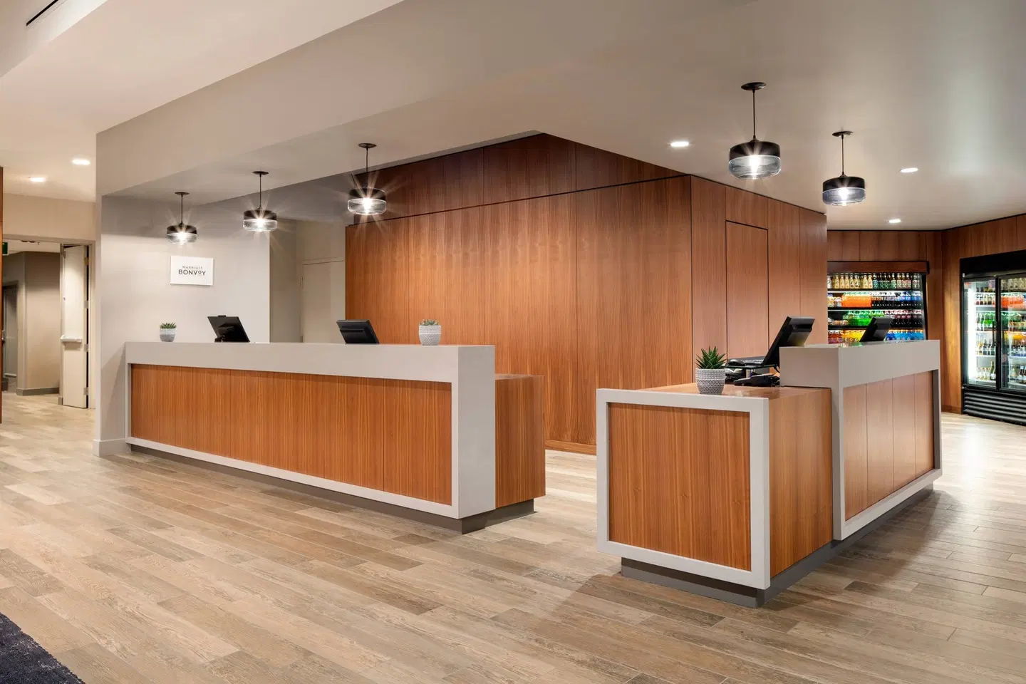 Courtyard by Marriott Seattle Downtown/Lake Union LOUNGE_LOBBY