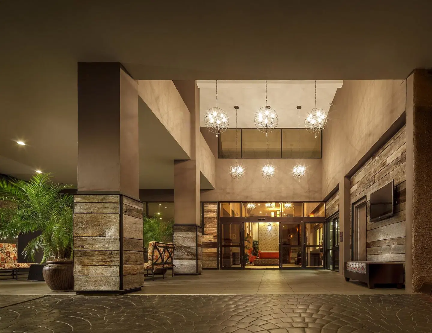 Crowne Plaza Phoenix Airport by IHG EXTERIOR