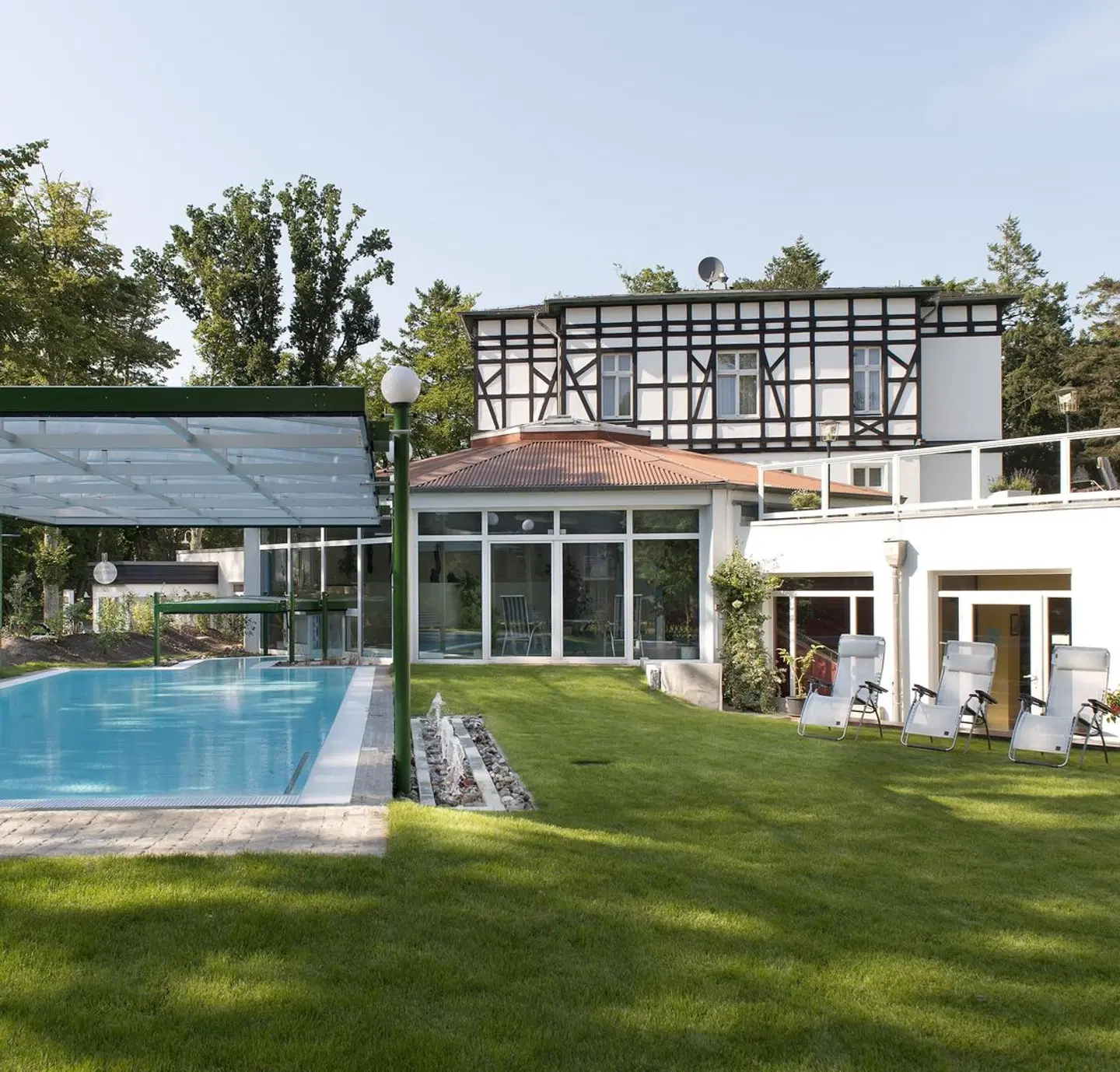 Best Western Plus Ostseehotel Waldschlösschen EXTERIOR