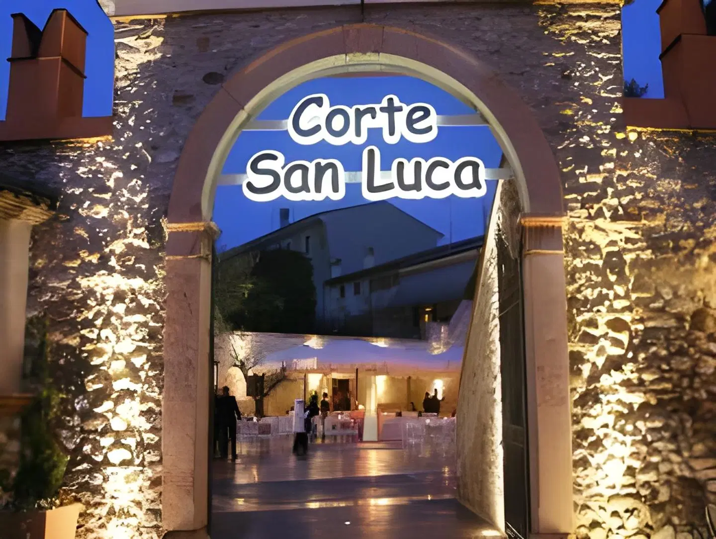 Corte San Luca EXTERIOR
