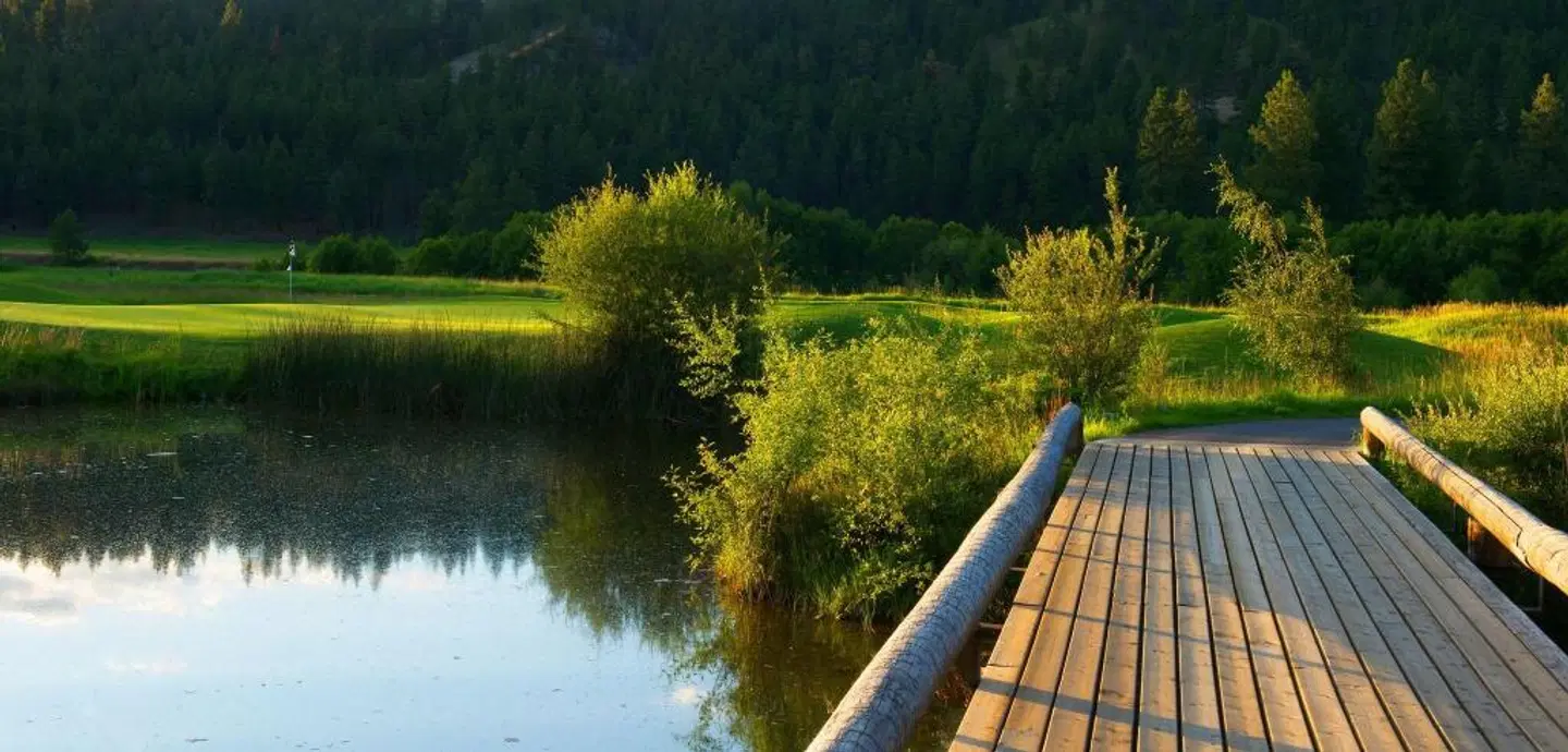 St. Eugene Golf Resort Casino LANDSCAPE