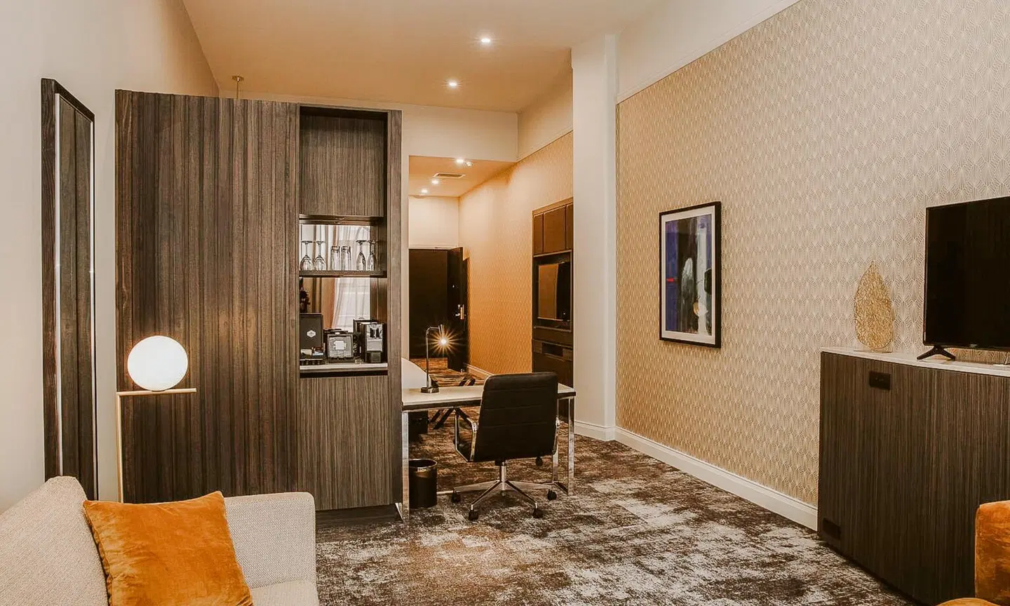 DoubleTree by Hilton Wellington ROOM_EXAMPLE