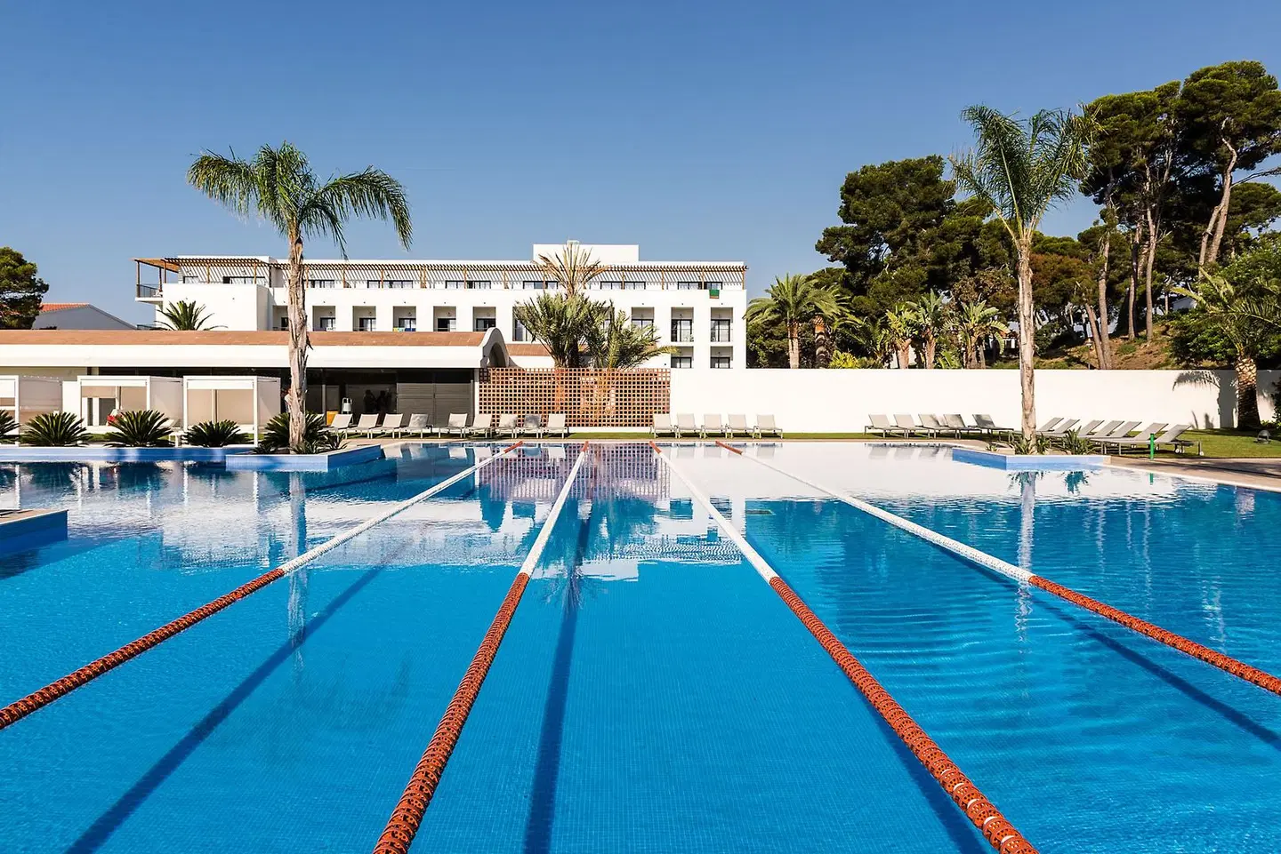Estival Eldorado Resort OUTDOOR_POOL