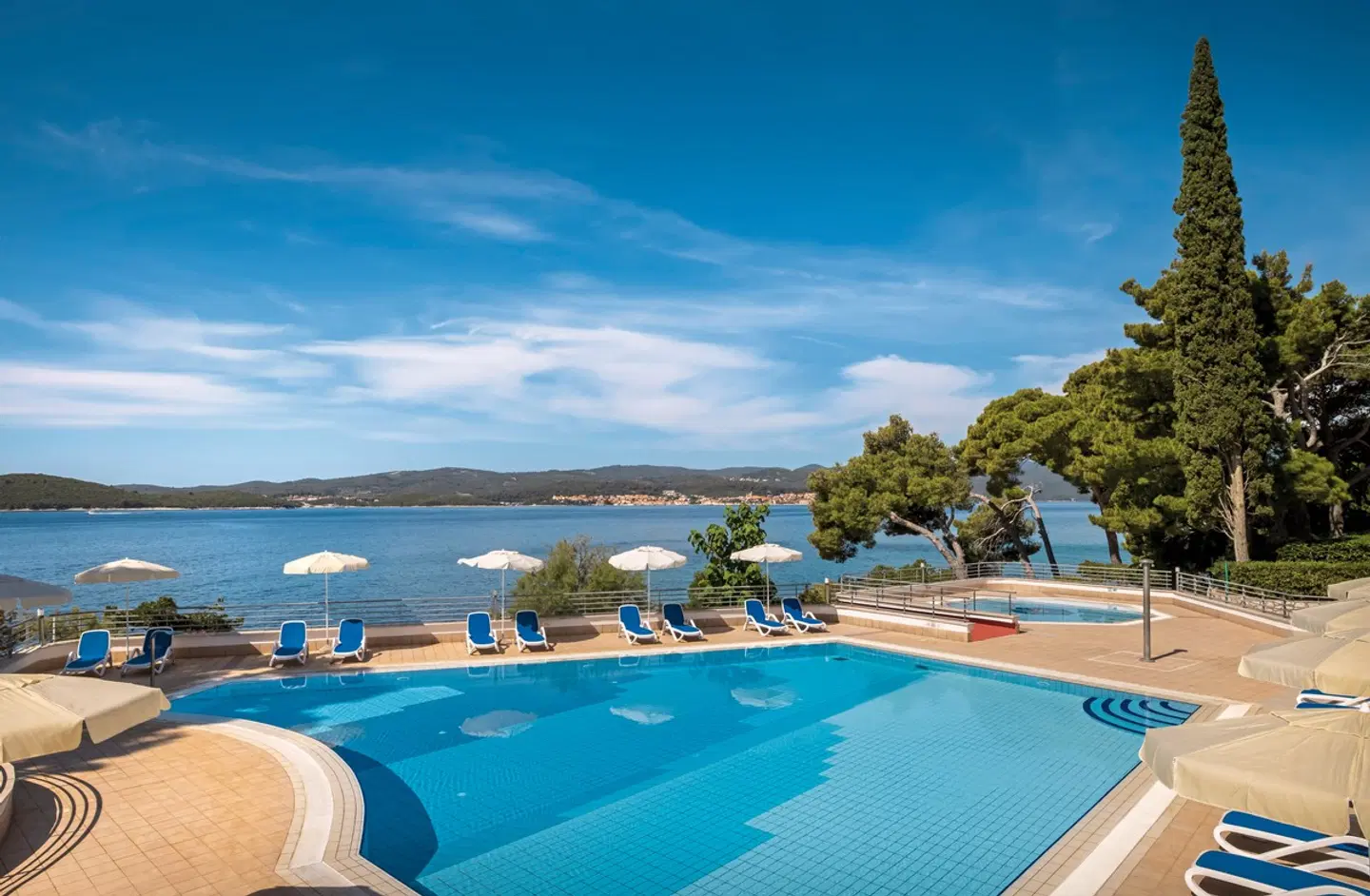 Bellevue Maradiso Casa by Aminess OUTDOOR_POOL