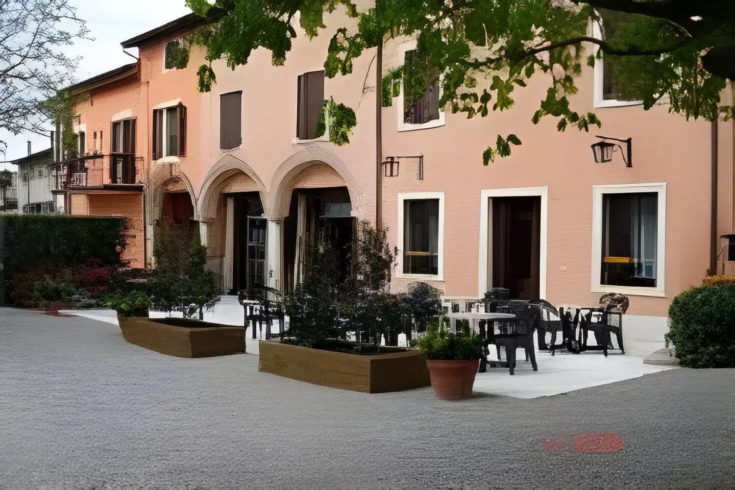 Corte Malaspina EXTERIOR