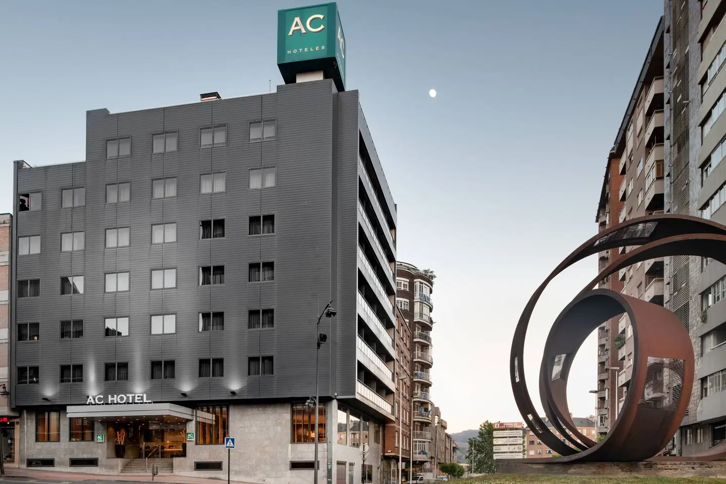 AC Hotel by Marriott Ponferrada EXTERIOR