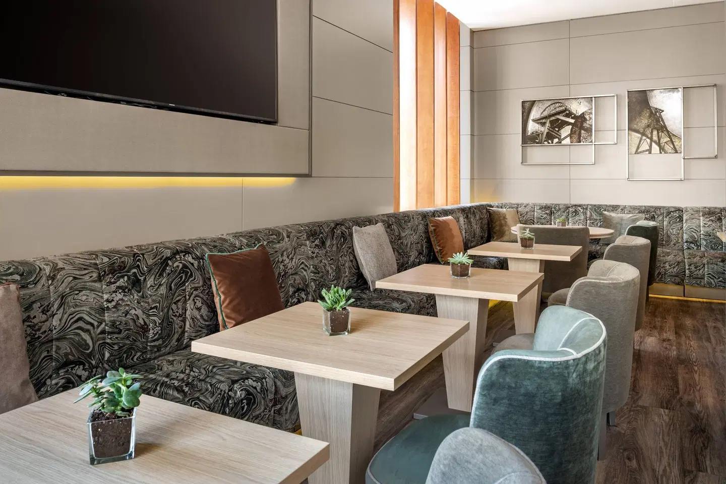AC Hotel by Marriott Ponferrada LOUNGE_LOBBY