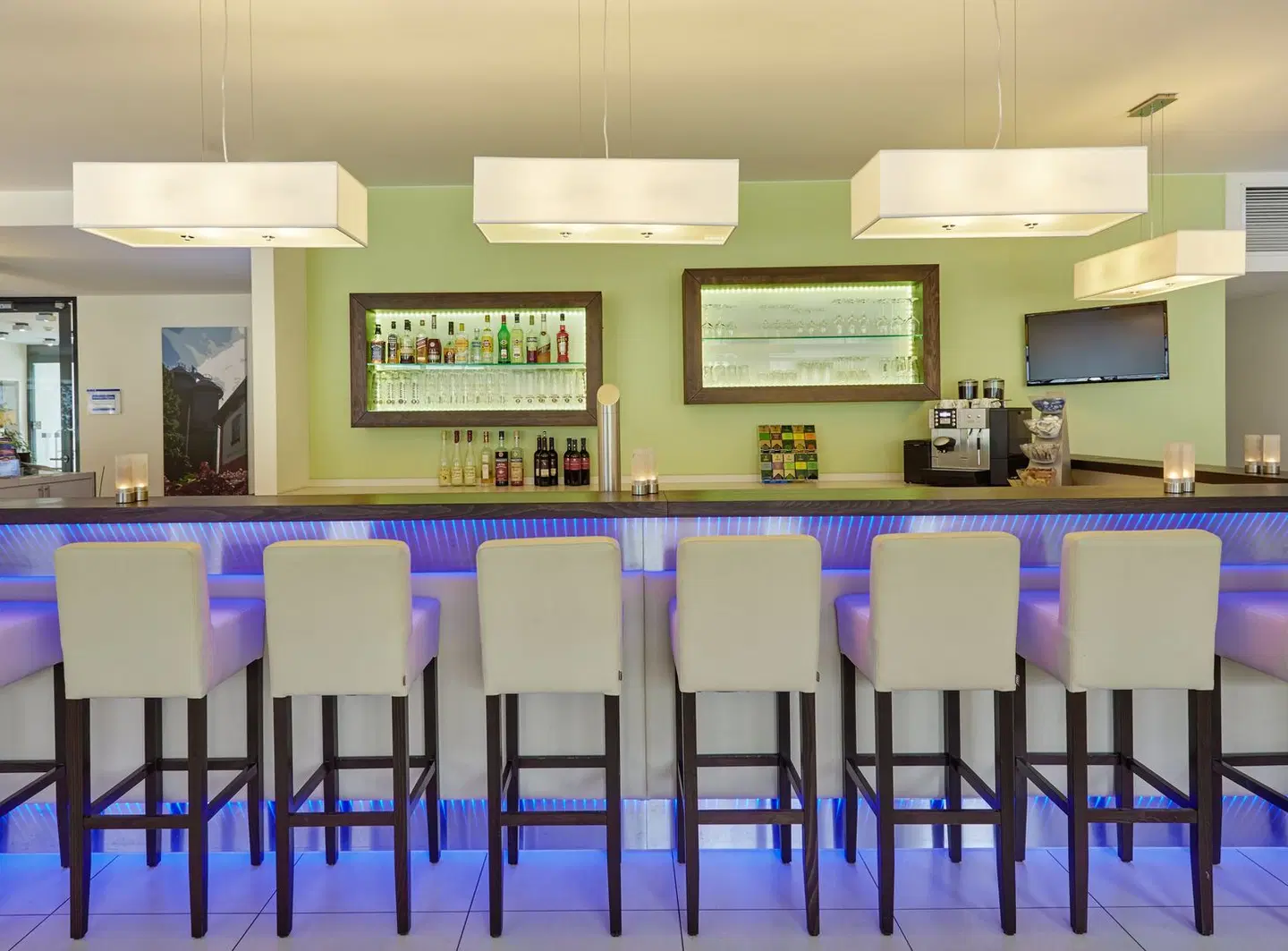 Holiday Inn Express Neunkirchen by IHG Bar