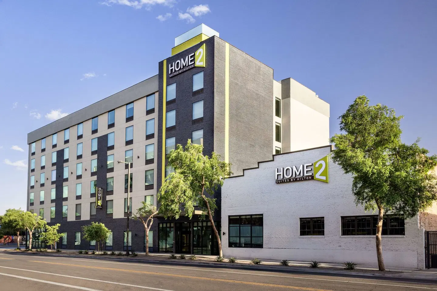 Home2 Suites By Hilton Phoenix Downtown EXTERIOR