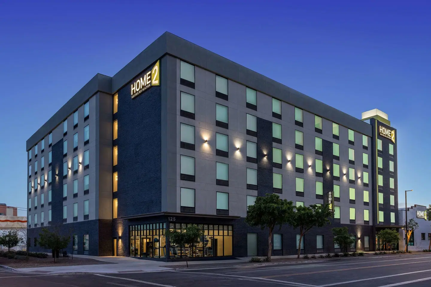 Home2 Suites By Hilton Phoenix Downtown EXTERIOR
