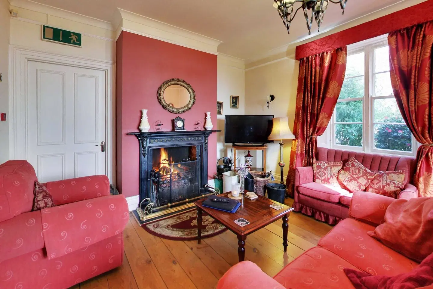Robin Hill House B&B ROOM_EXAMPLE