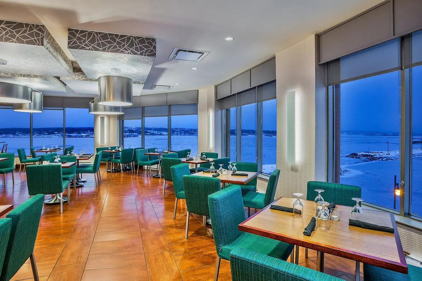 Holiday Inn Sydney - Waterfront by IHG LOUNGE_LOBBY
