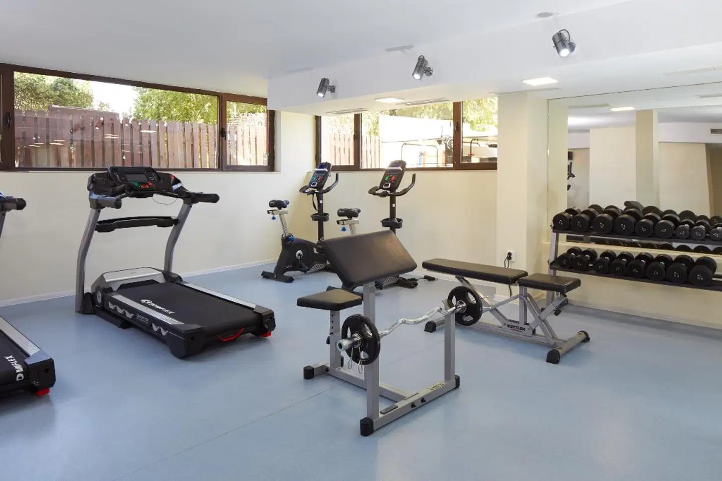 Hotel Nobel SPORTS_AND_LEISURE