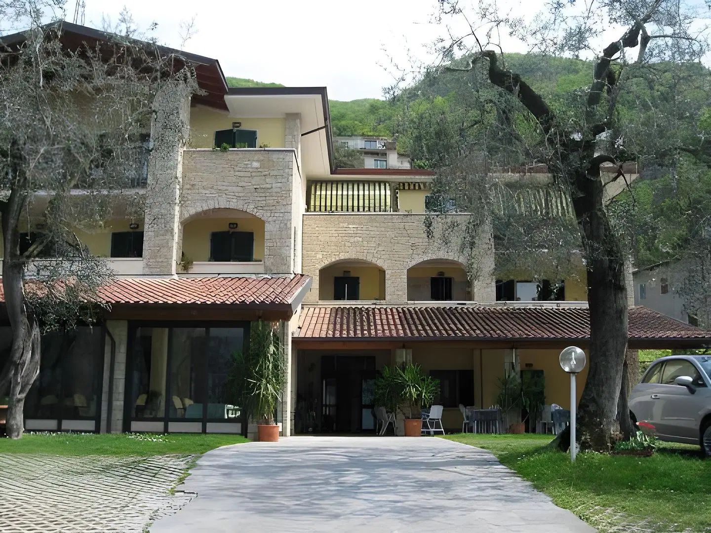 Veronesi EXTERIOR