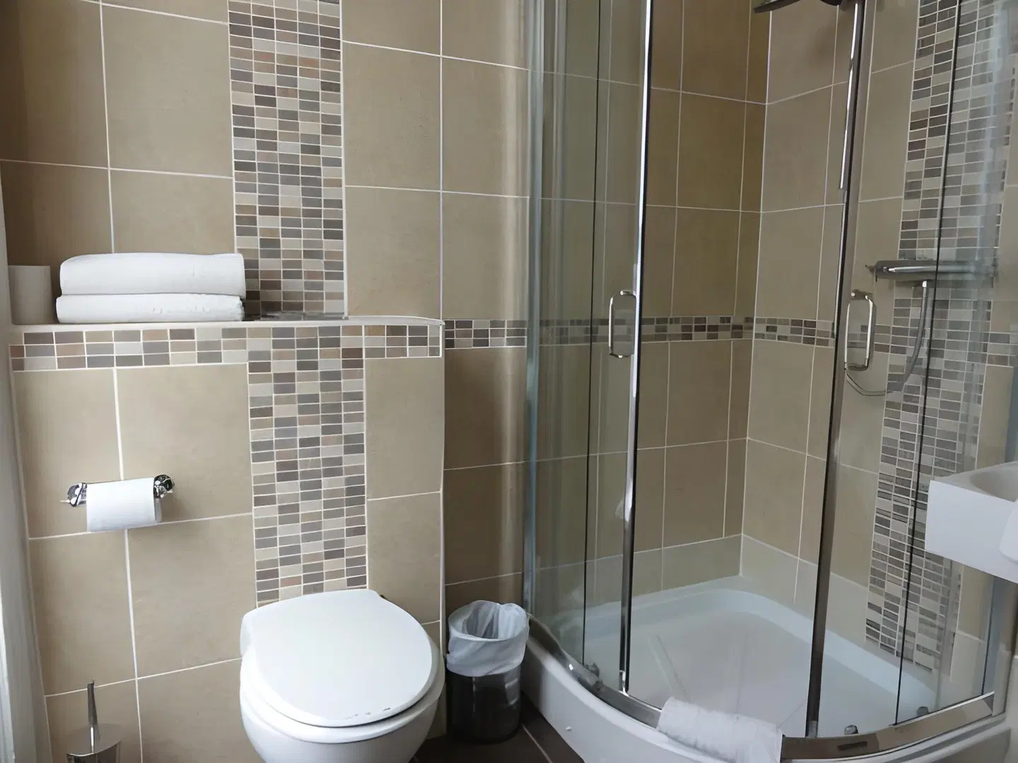 Gabriel House Guesthouse Badezimmer