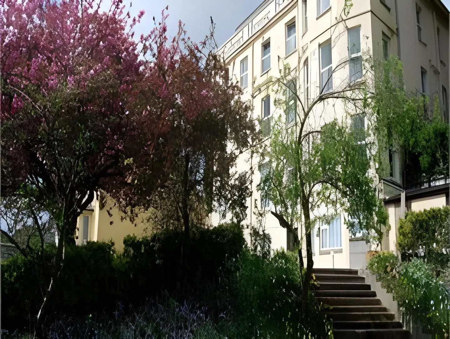 Gabriel House Guesthouse EXTERIOR