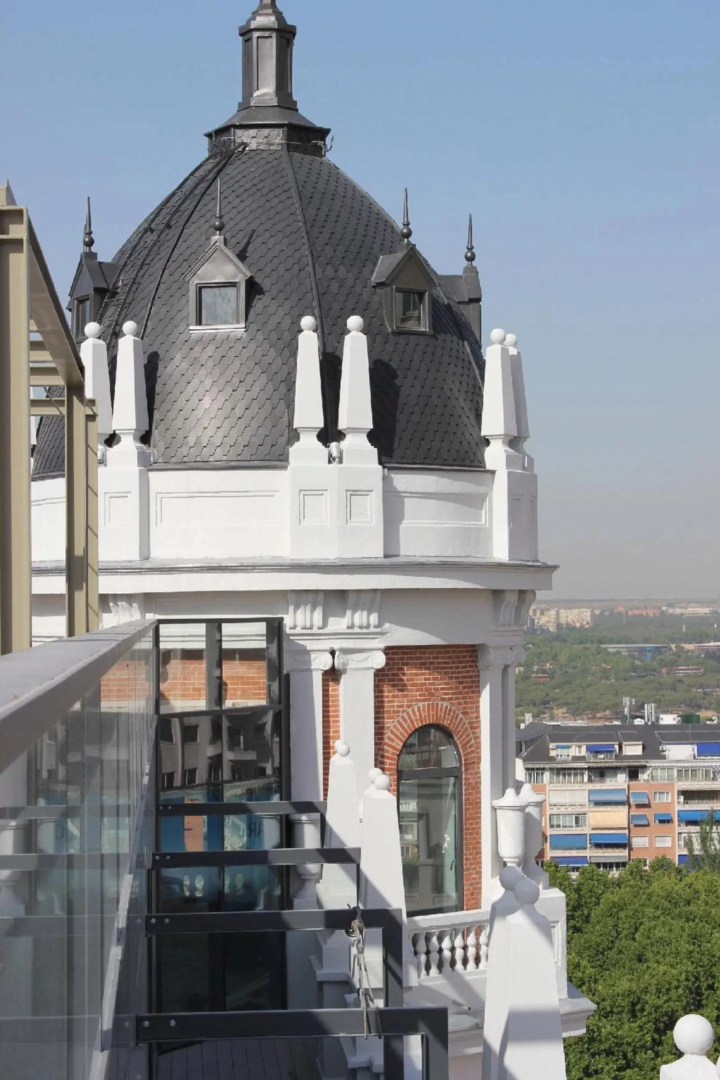 Dear Hotel Madrid EXTERIOR