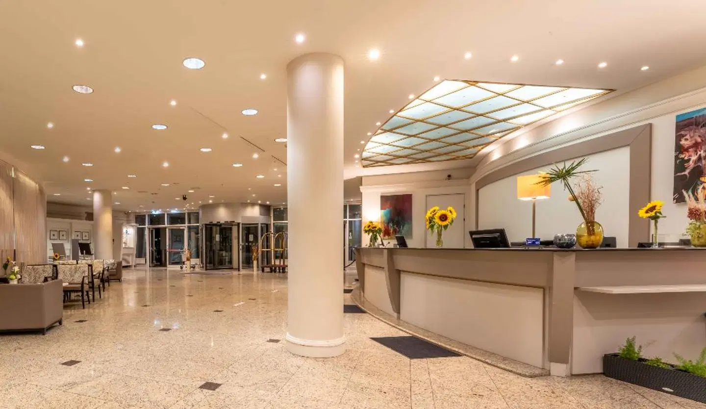 PLAZA Premium Wien LOUNGE_LOBBY