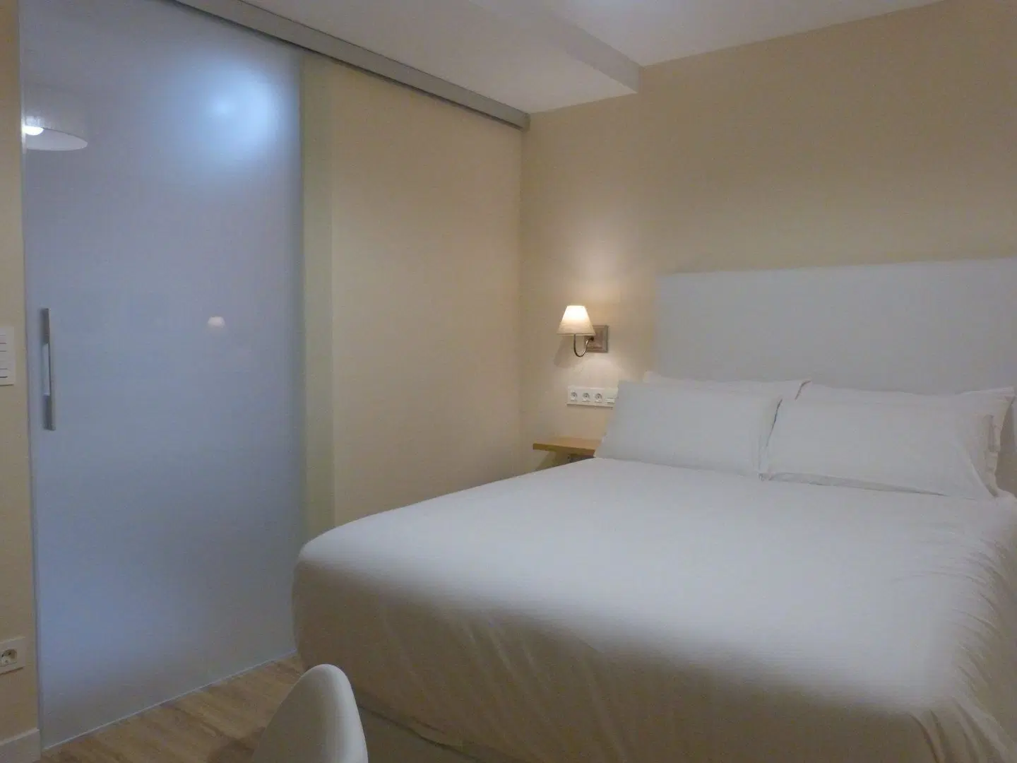 Bilbao Art Lodge ROOM_EXAMPLE