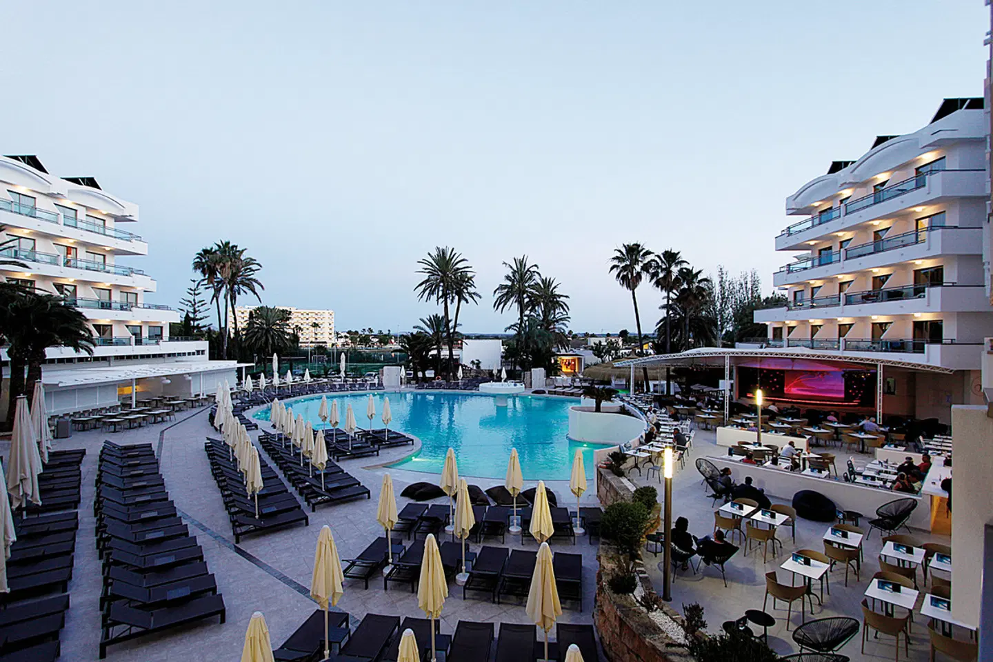 BG Rei del Mediterrani Palace OUTDOOR_POOL