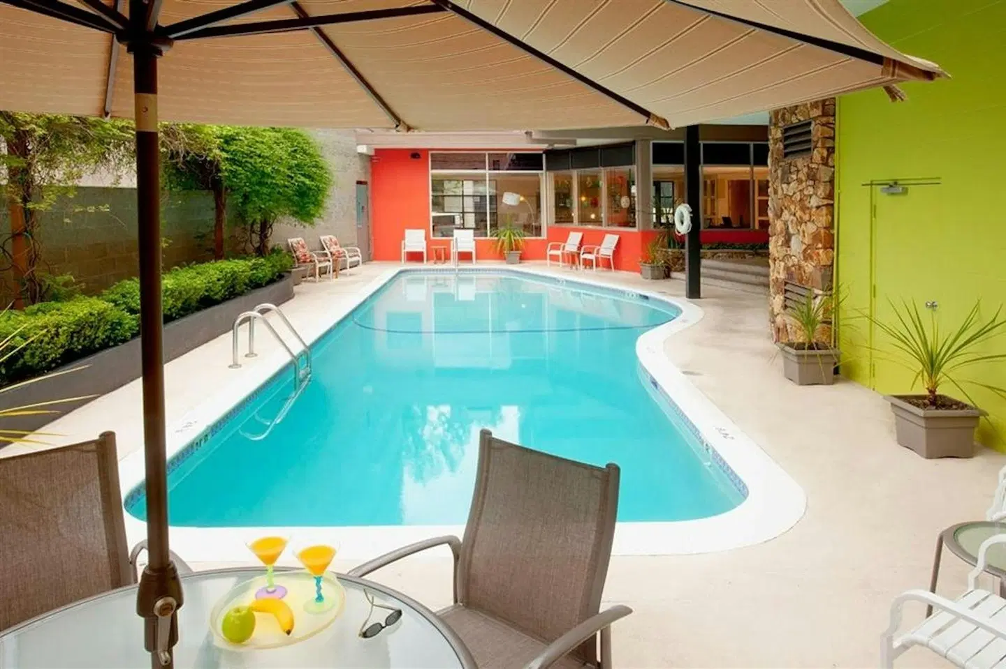 University Inn Hallenbad