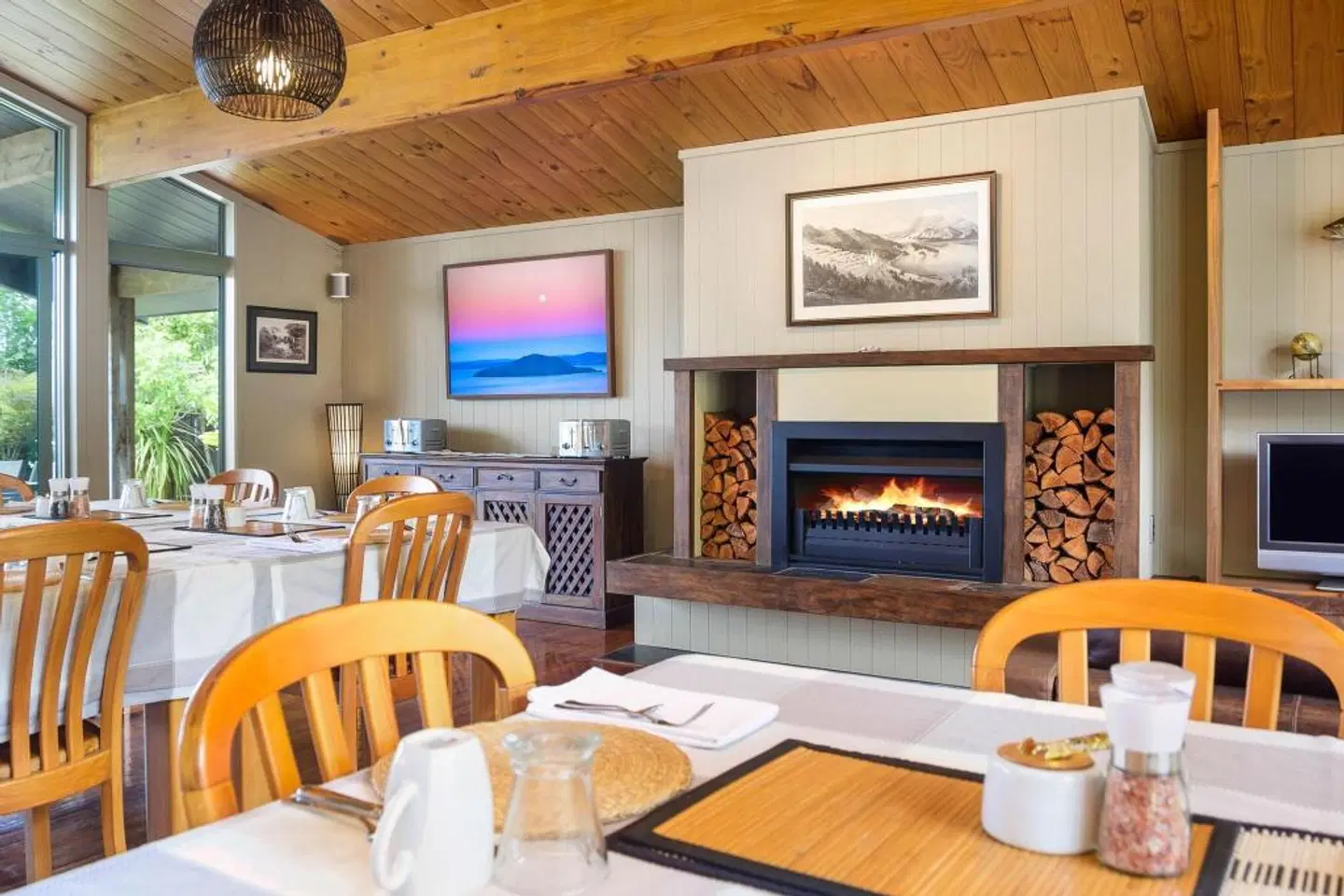 Koura Lodge Restaurant
