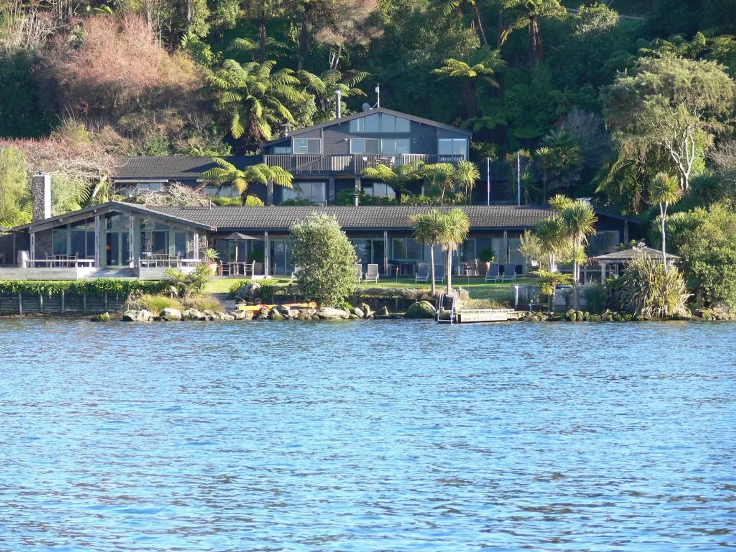 Koura Lodge EXTERIOR
