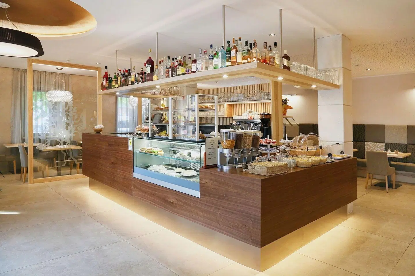 Garden Bar