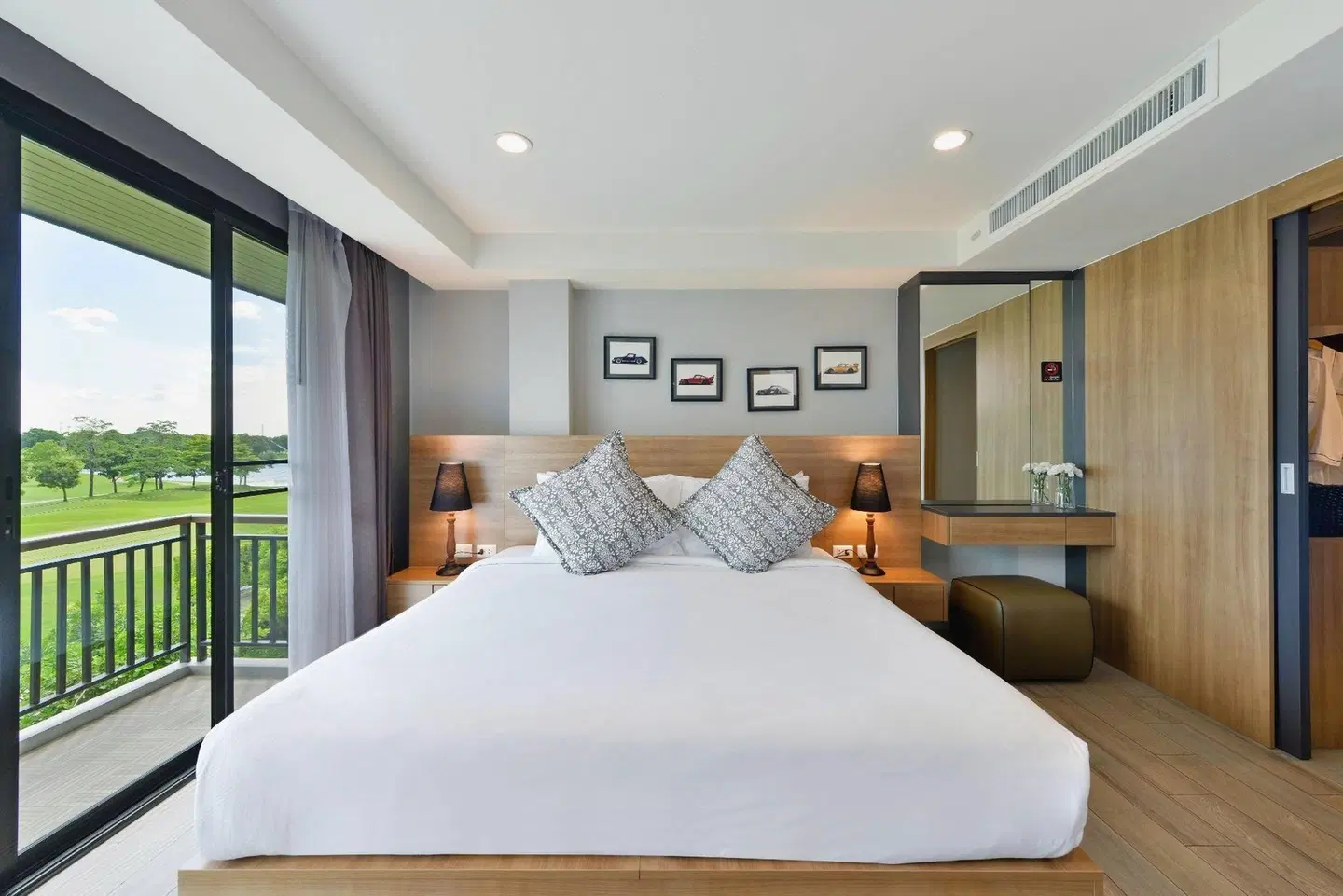 Raweewan Residence ROOM_EXAMPLE