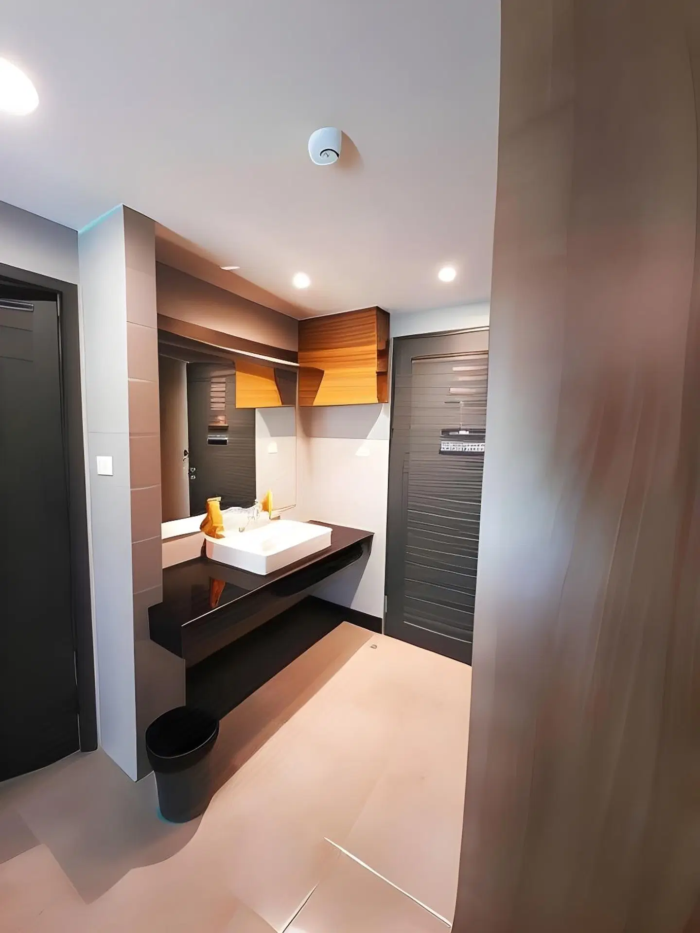 Raweewan Residence Badezimmer