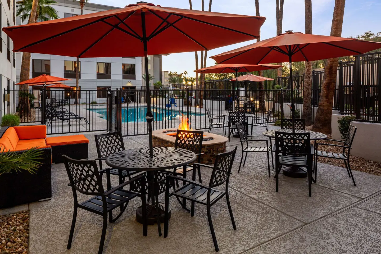 Hampton Inn Phoenix-Biltmore Terrasse