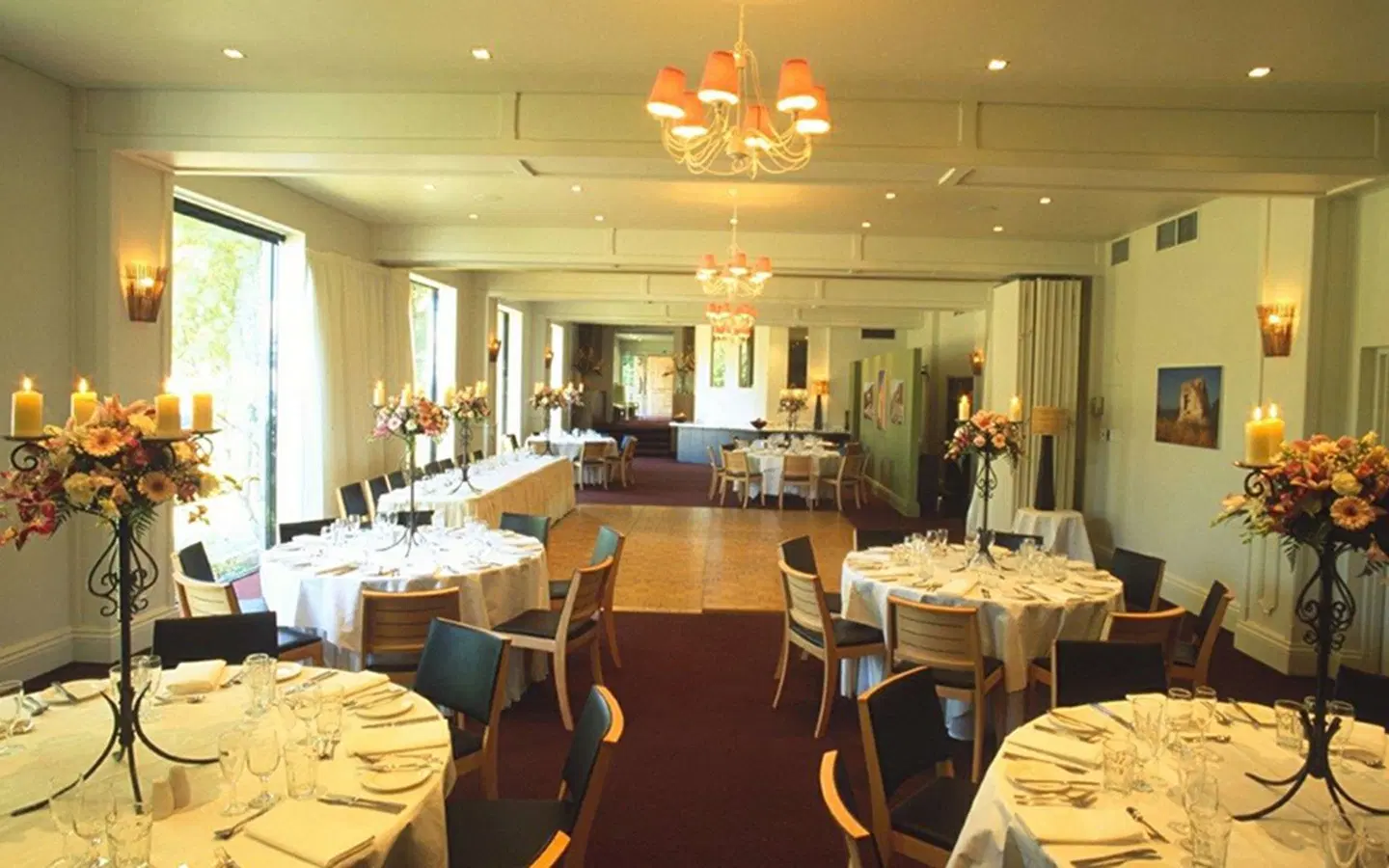 Best Western Plus The Tudor - Box Hill Restaurant