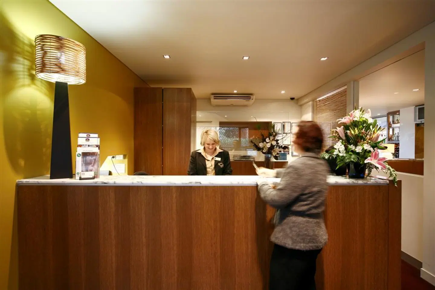 Best Western Plus The Tudor - Box Hill LOUNGE_LOBBY