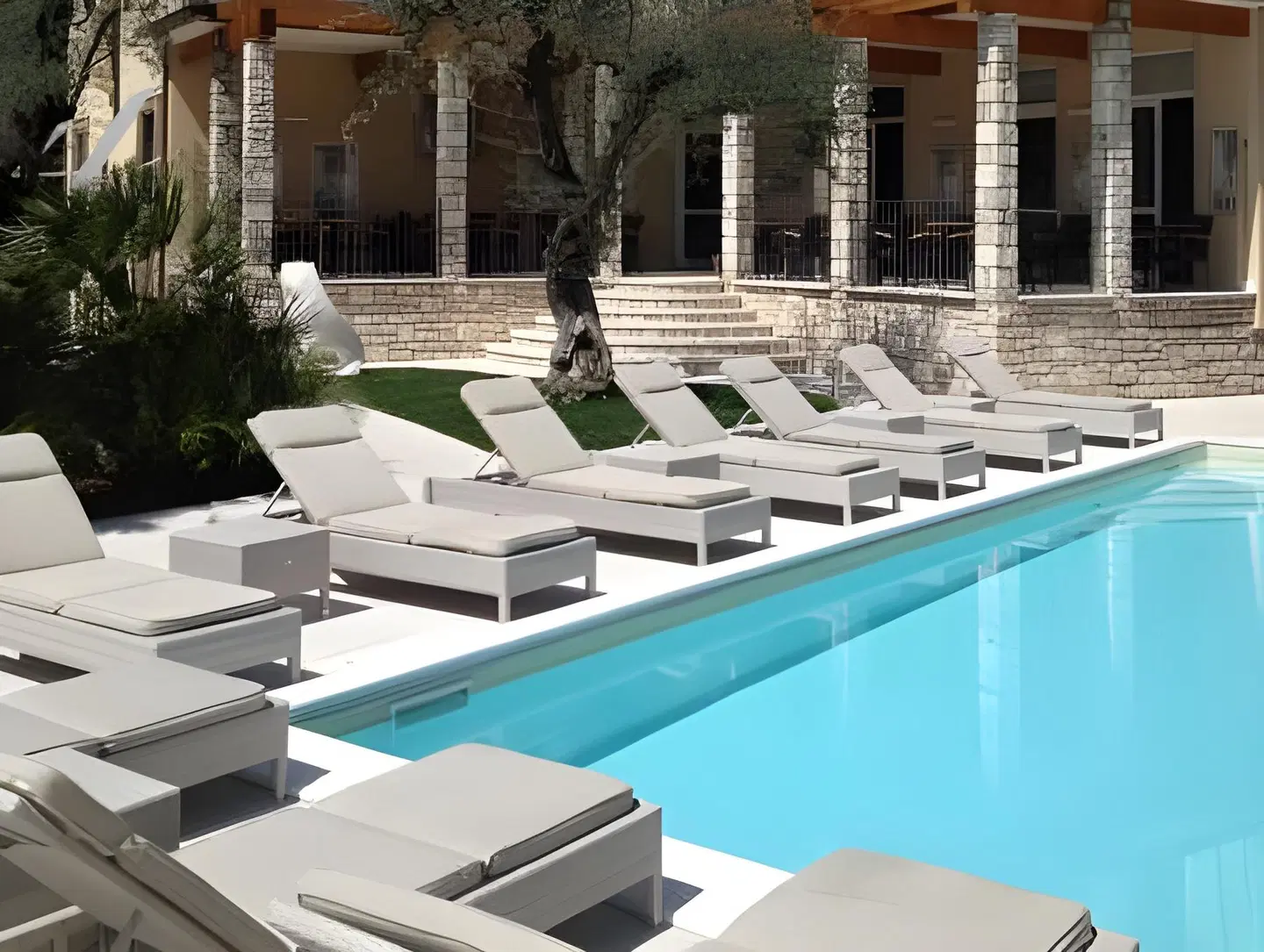 Hotel Baia dei Pini OUTDOOR_POOL