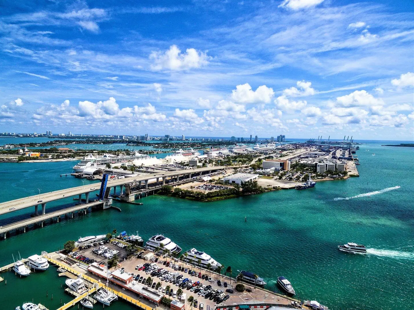 Holiday Inn Port of Miami-Downtown by IHG Strand