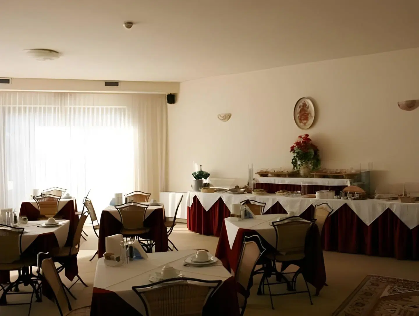 Hotel Oasi Beach Restaurant