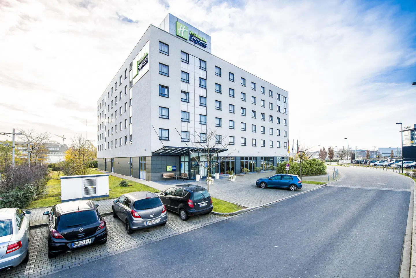 Holiday Inn Express Düsseldorf-Nord EXTERIOR