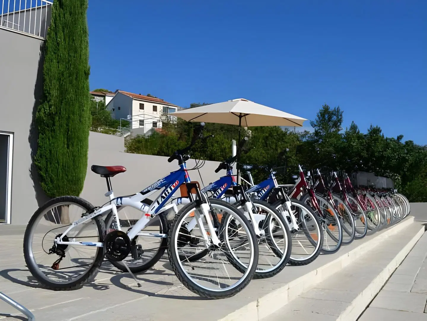 Bretia Apartments SPORTS_AND_LEISURE