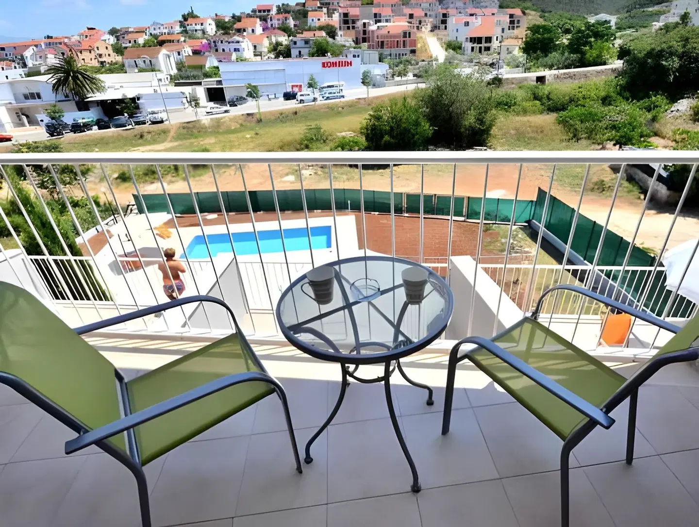 Bretia Apartments Terrasse