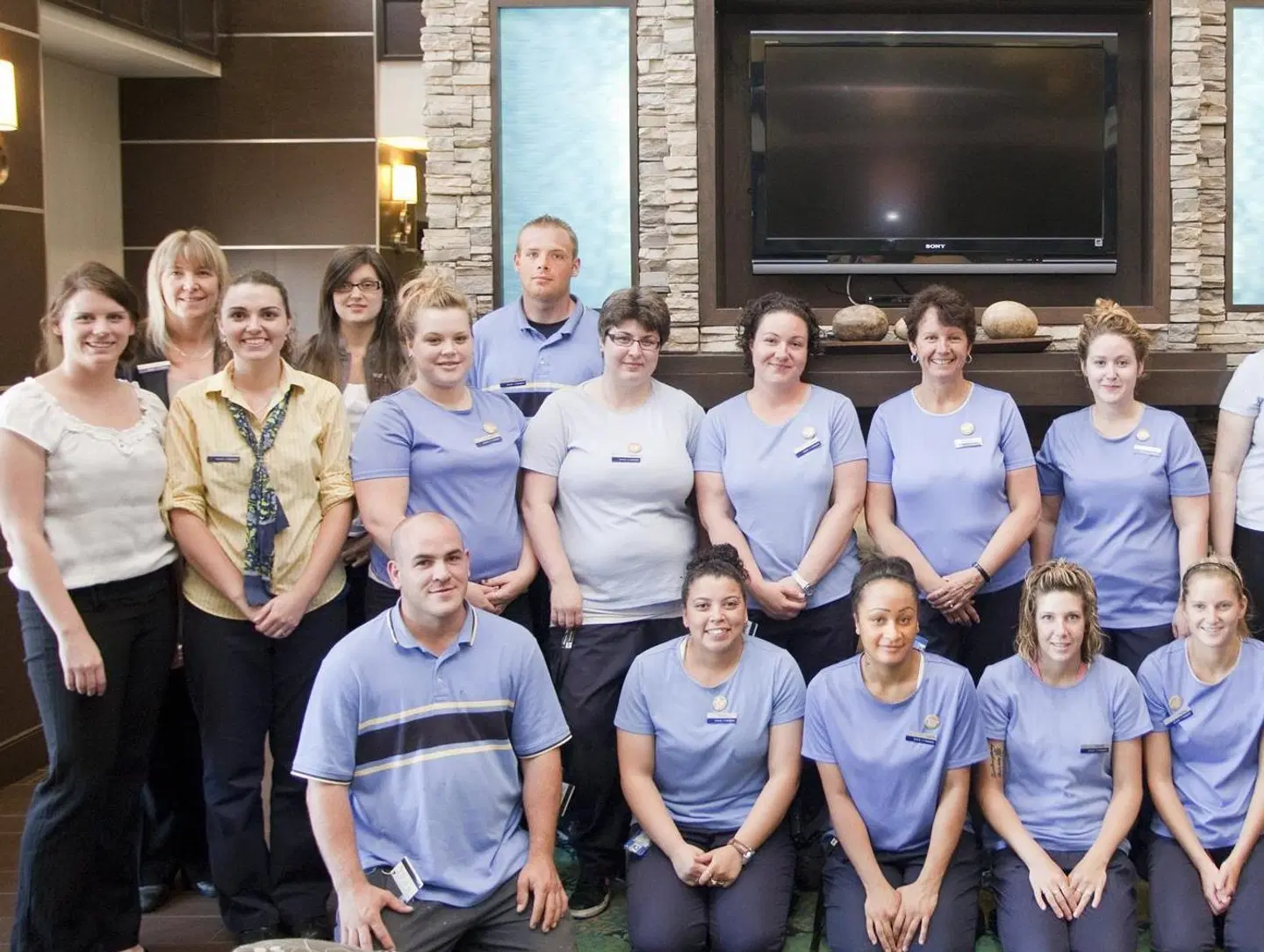 Hampton Inn & Suites by Hilton Halifax - Dartmouth PEOPLE