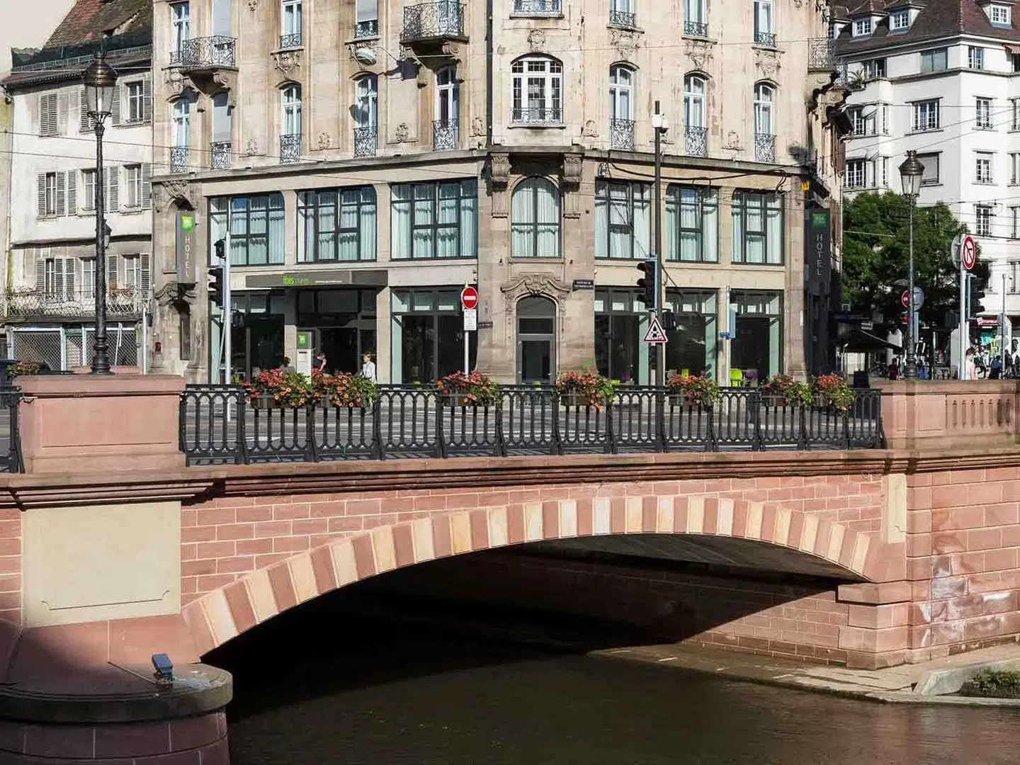 ibis Styles Strasbourg Centre Petite France EXTERIOR