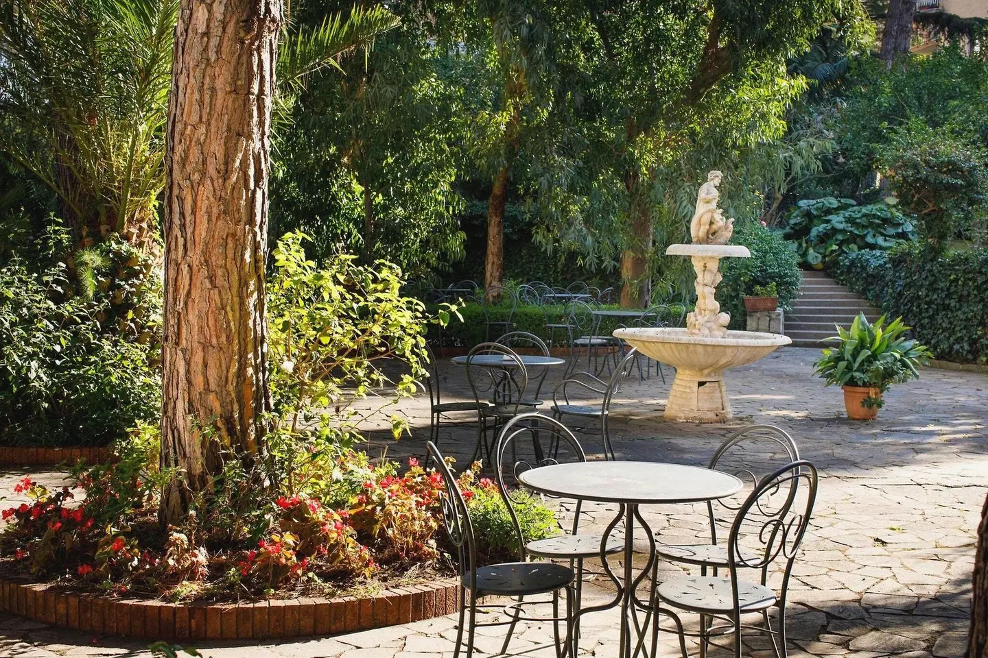 Grand Hotel Cesare Augusto Terrasse