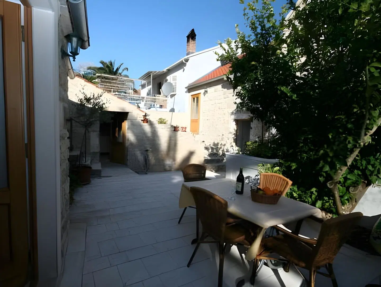 Guest House Lucijo Terrasse